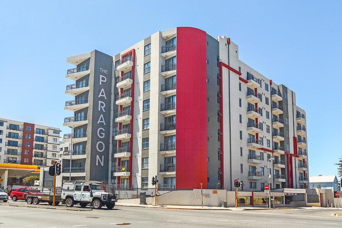 Apartment The Paragon 317 By Hostagents Cape Town